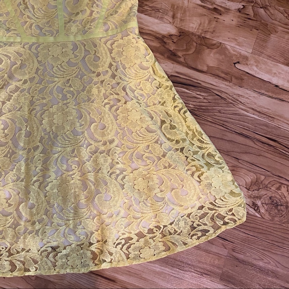 Donna Ricco Yellow Lace Dress Size 8 - Picture 3 of 13